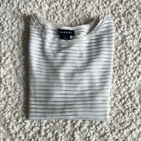 Trouve White Ribbed Short Sleeve Tee - Picture 3 of 5